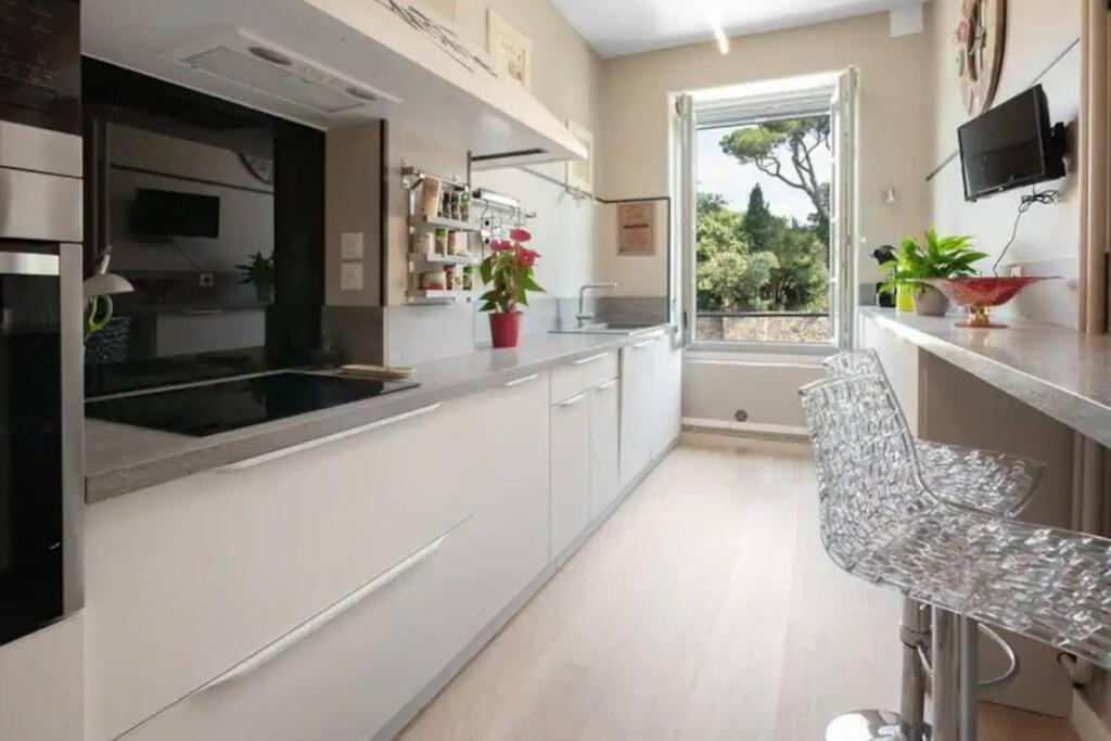 La Majestueuse Cite Apartment Каркасон Екстериор снимка