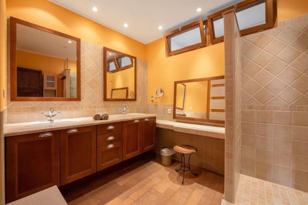 La Majestueuse Cite Apartment Каркасон Екстериор снимка